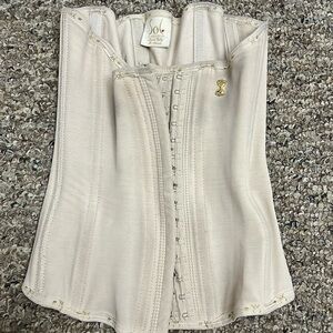 - Faja sol beauty and care